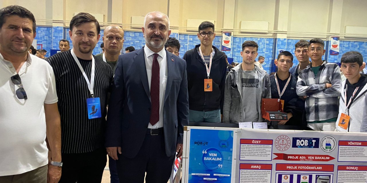 Çumralı öğrenciler, MEB’in robot yarışmasında ikinci oldular