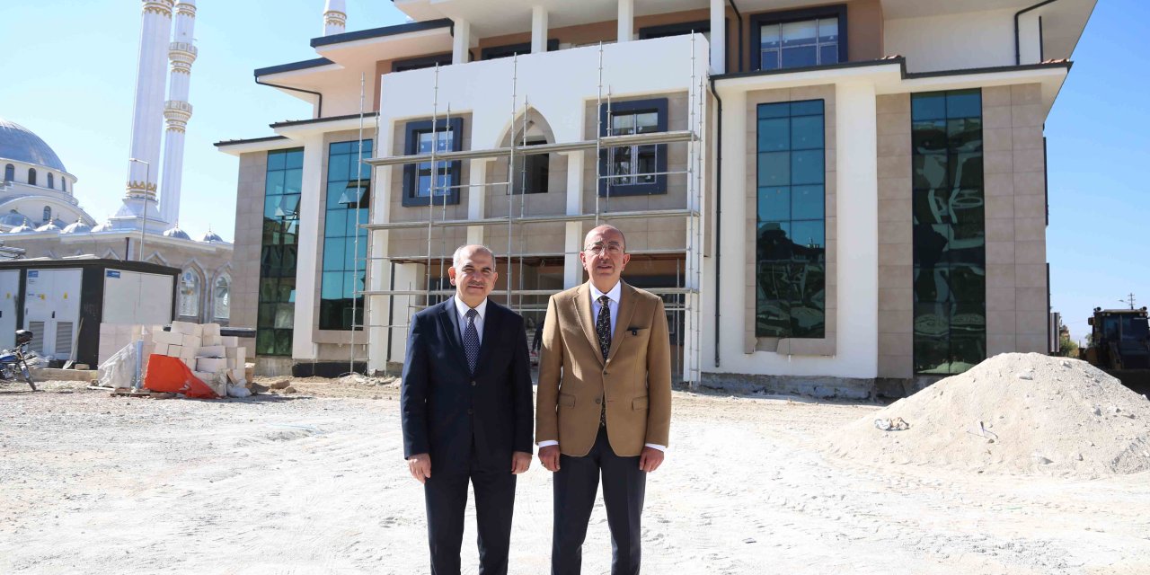 Aymanas Aile Sağlığı Merkezi açılış için gün sayıyor