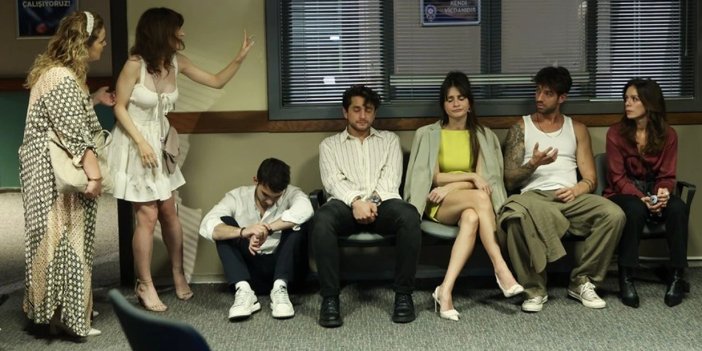 Sandık Kokusu 32. Bölüm Tek Parça Full İzle! SANDIK KOKUSU 32. BÖLÜM FULL İZLE LİNKİ