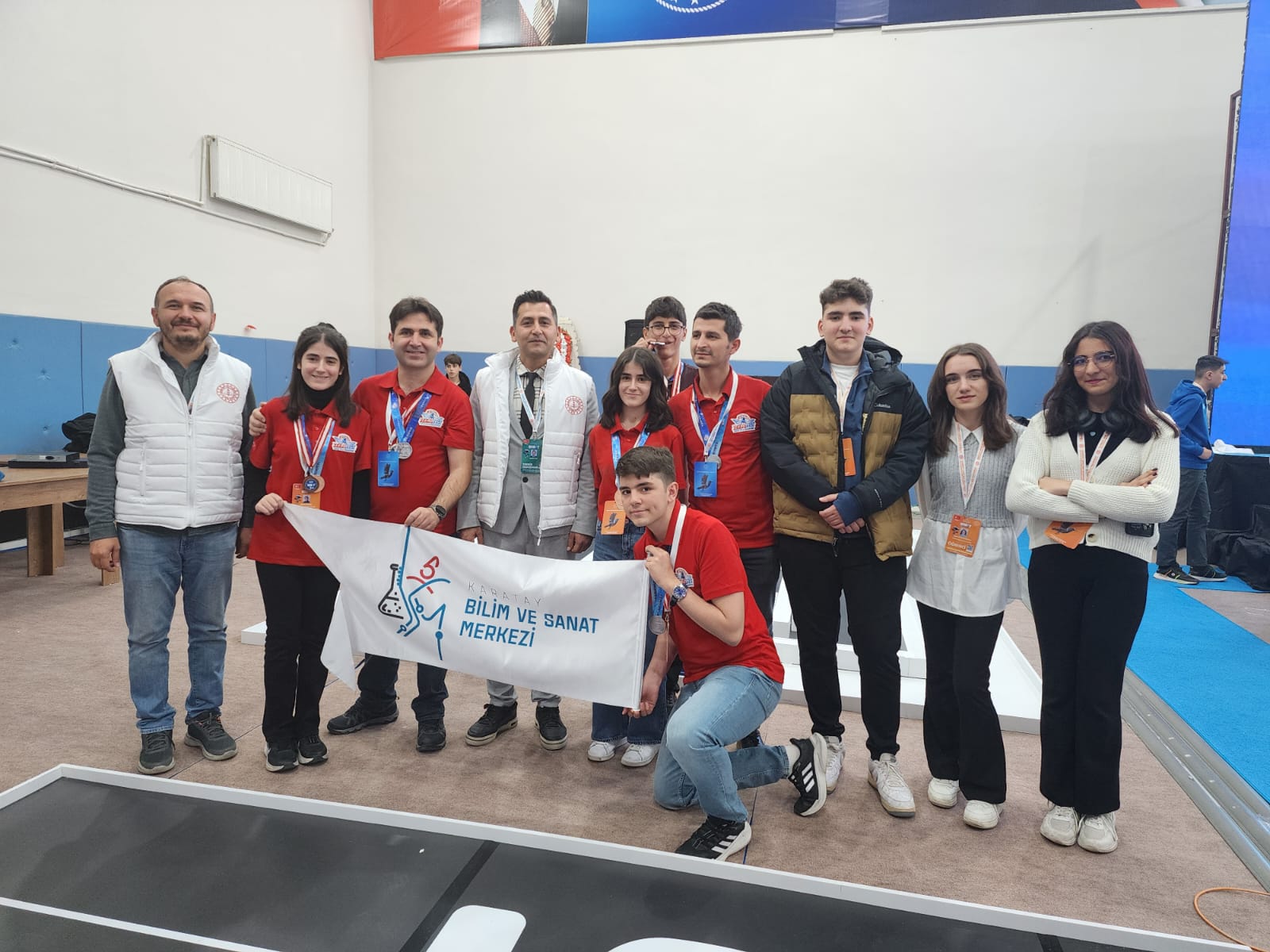 Kapsül destekli takımlar MEB Robotik Yarışması’ndan 5 ödülle döndü