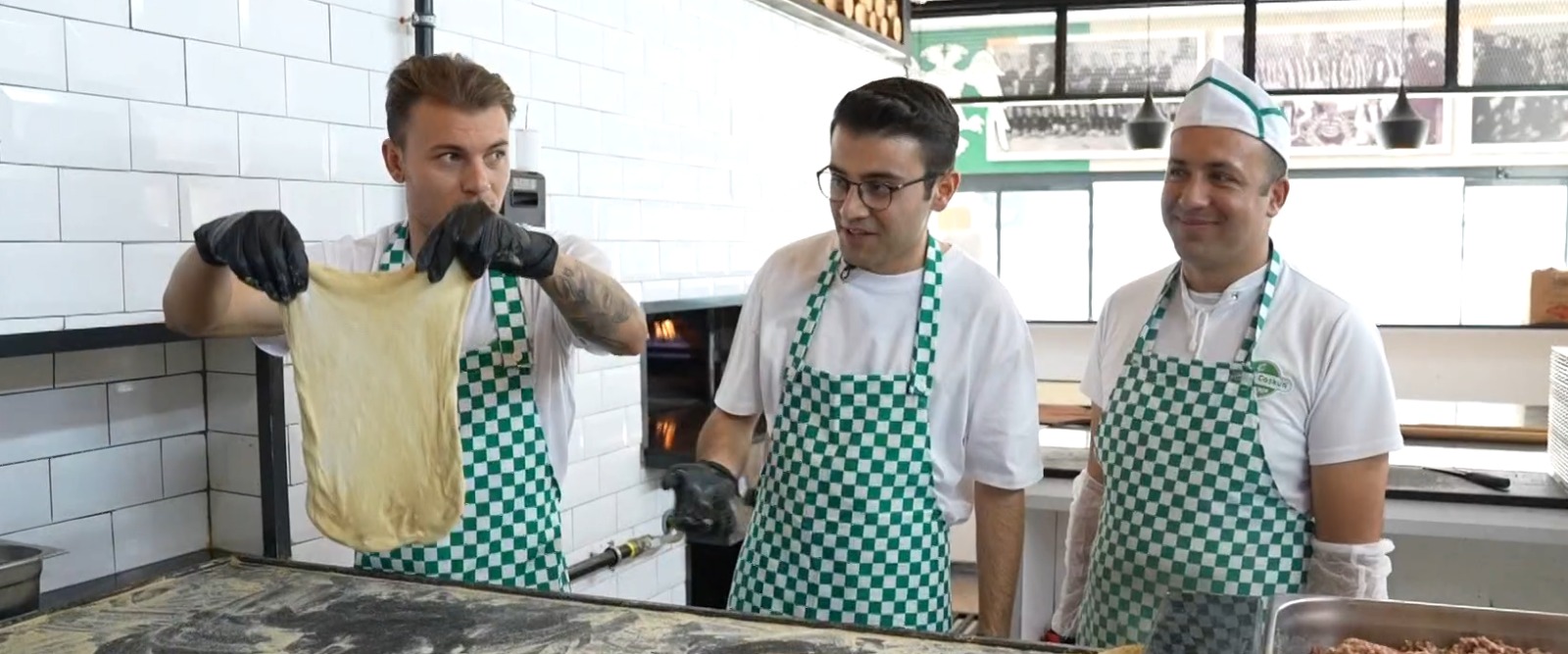 Konyasporlu Yusuf Erdoğan’dan Etliekmek Şov!