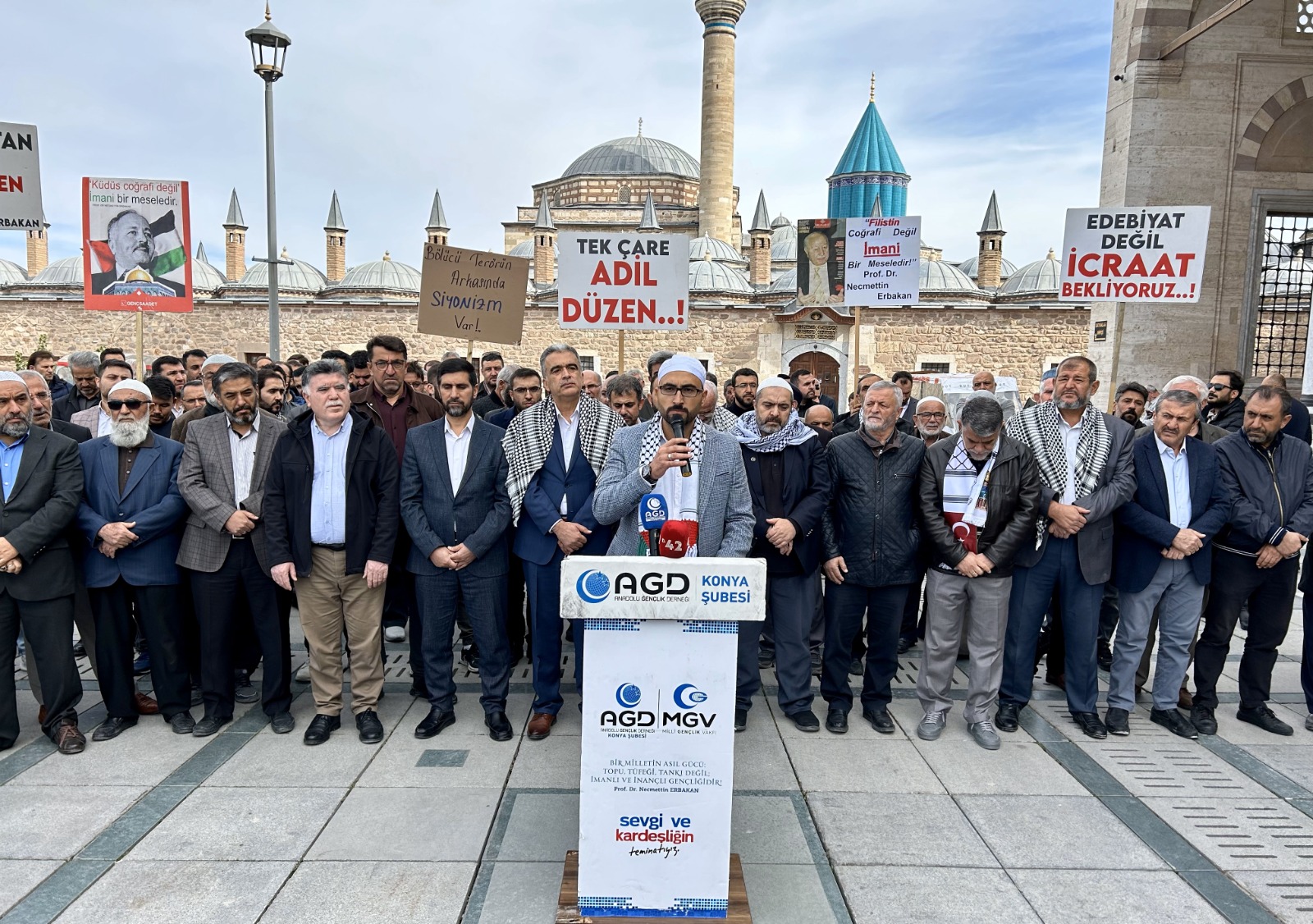 AGD Konya Şubesi'nden 'Öfke Cuması'nda İsrail protestosu