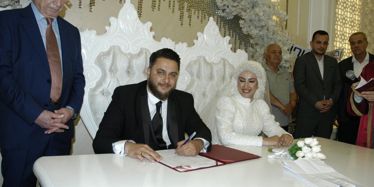 Oruç ve Güler ailelerinin mutlu günü