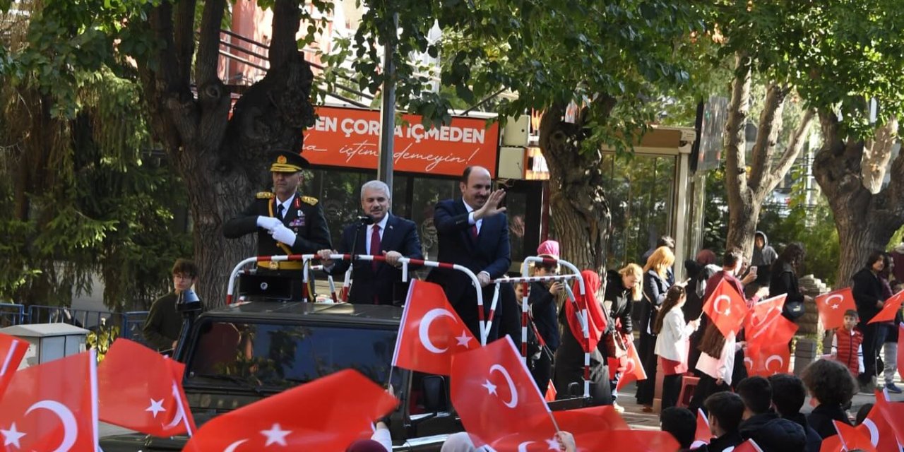 Konya'da 29 Ekim Cumhuriyet Bayramı coşkusu
