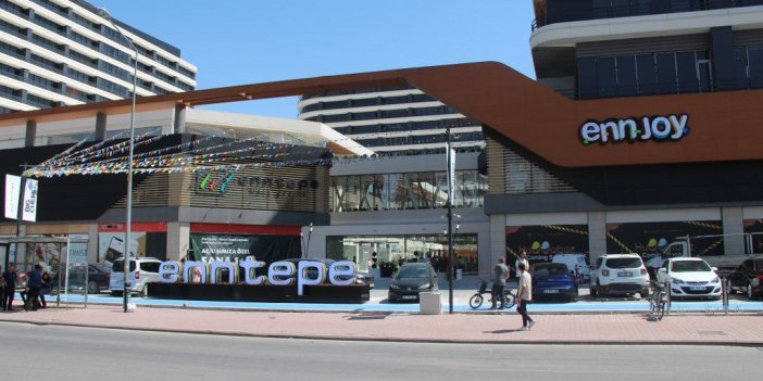 Konya'da AVM'de Milli Mücadele kahramanları büyük ilgi gördü