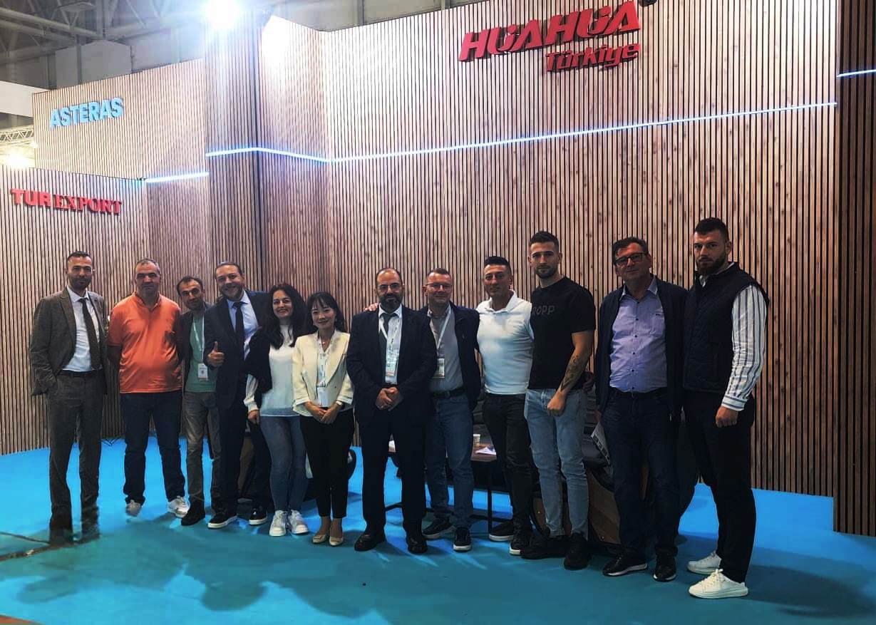 Tur Export Makine, TÜYAP Ahşap İşleme Makineleri Fuarı’nda yoğun ilgi gördü