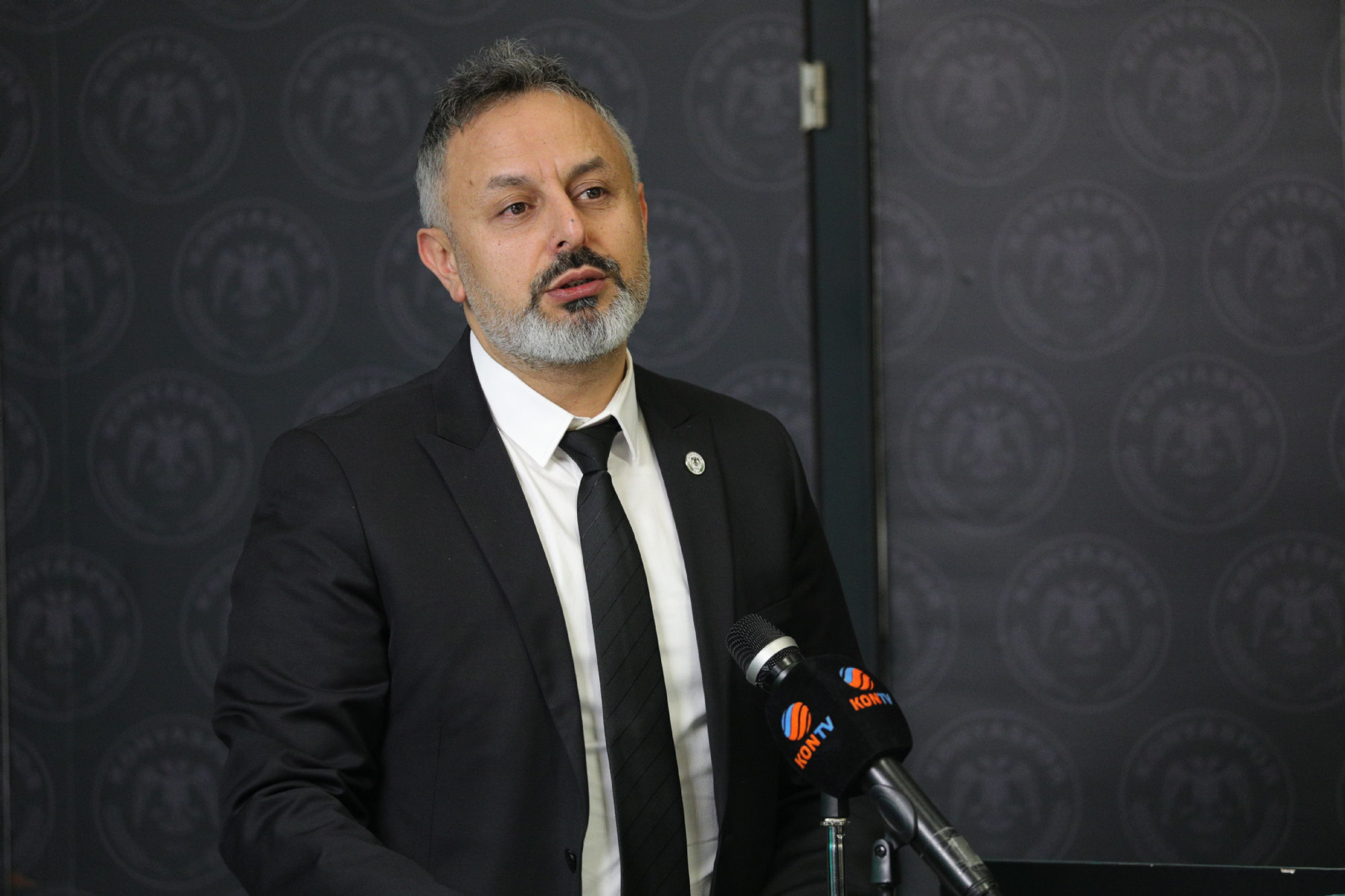 Konya'da yağışlı hava kazaya neden oldu