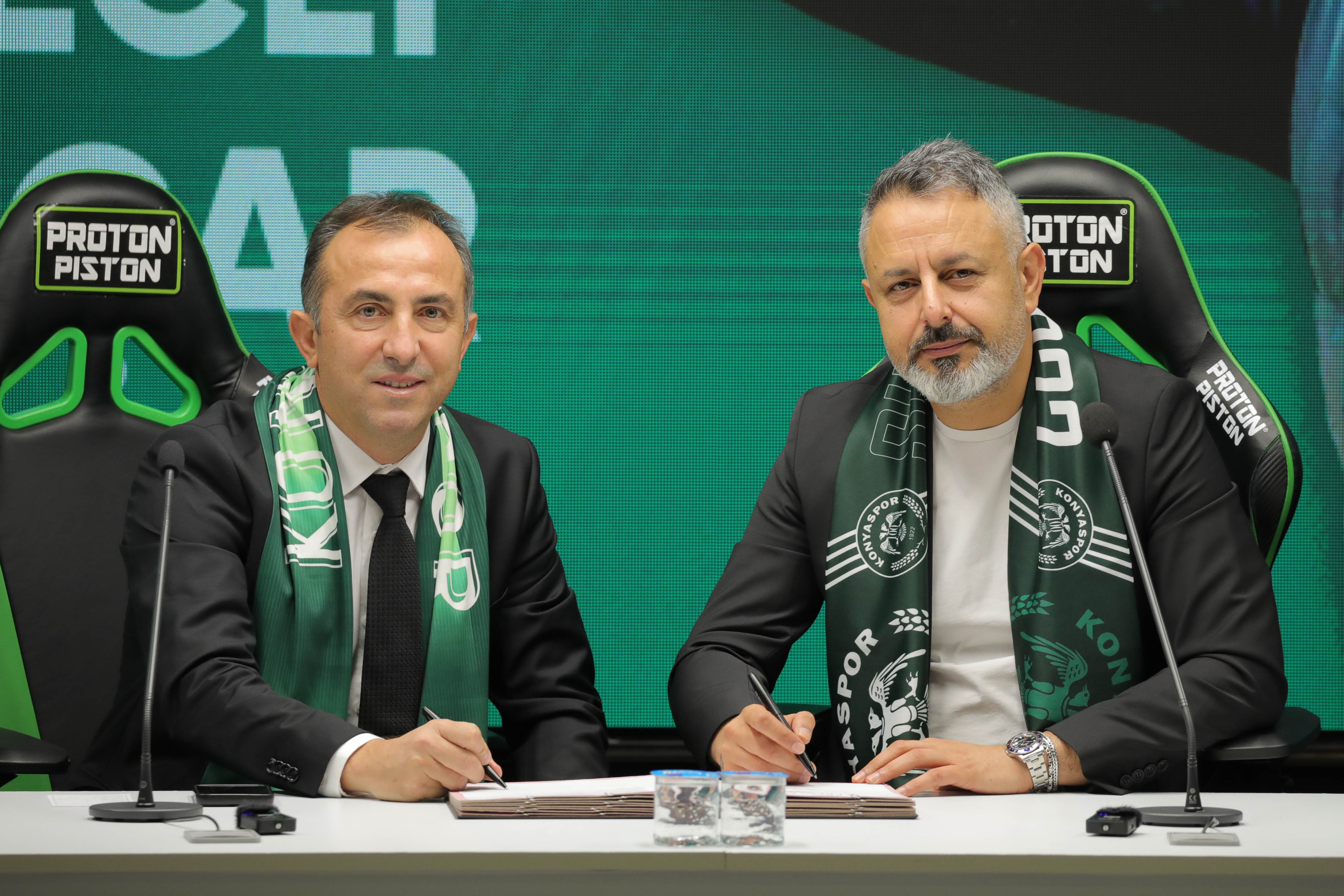 Başkan Korkmaz'dan yeni sayfa mesajı! Korkmaz: Güçlü bir Konyaspor için yola çıkıyoruz
