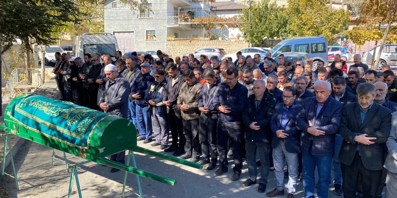 Konur'un kayınbabası Mustafa Ceran toprağa verildi