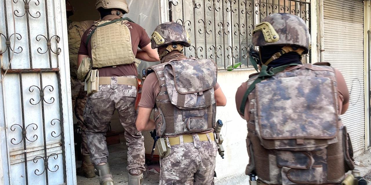 4 ilde DEAŞ'a operasyon: 3 gözaltı