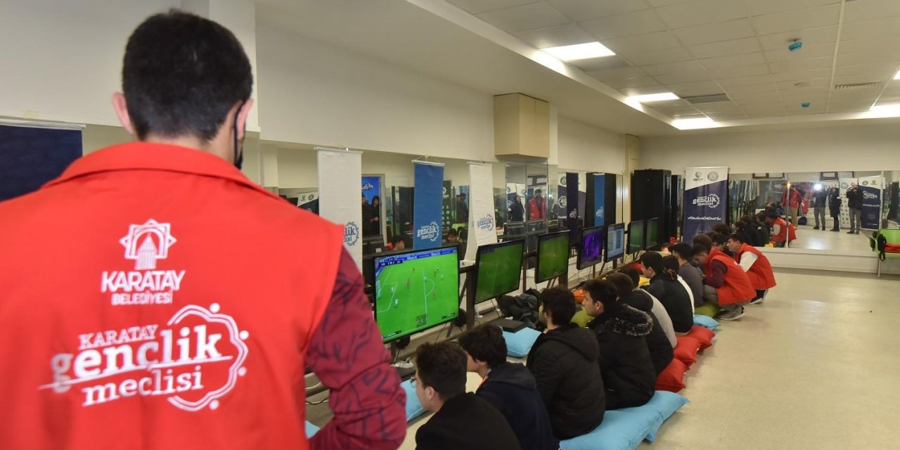 Karatay Kent Konseyi Gençlik Meclisi’nden playstatıon turnuvası