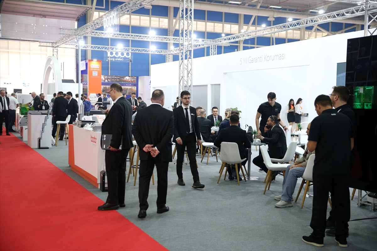 aa-20240509-34509426-34509422-konya-makine-teknolojileri-fuarinin-200-milyon-dolari-askin-ticaret-hacmi-olusturmasi-bekleniyor-001.jpg