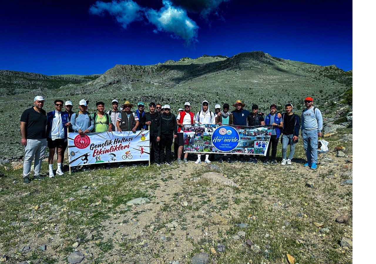aa-20240517-34594411-34594410-karapinarda-genclik-haftasinda-gezi-etkinligi-duzenlendi.jpg