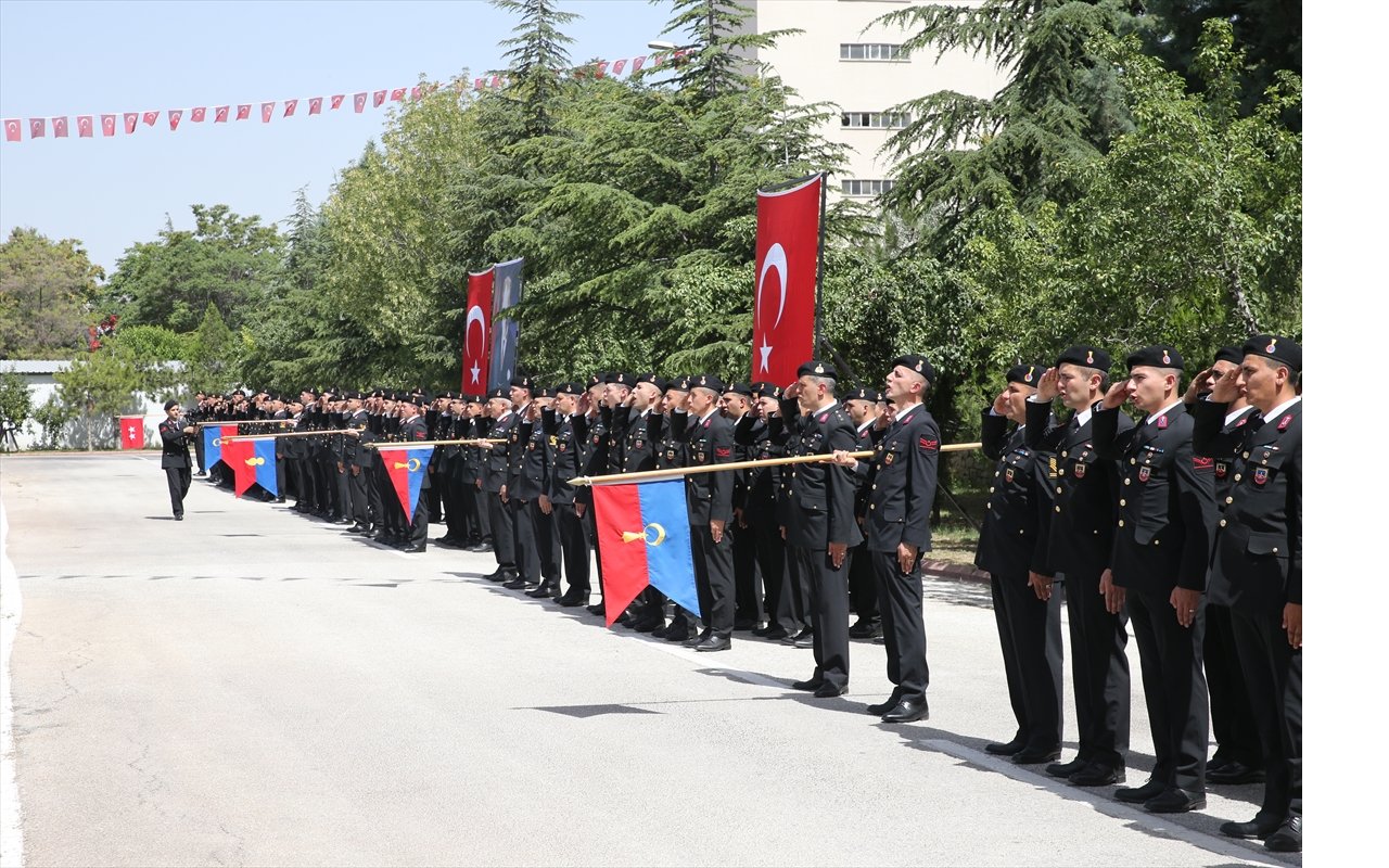 aa-20240614-34870164-34870158-konyada-jandarma-teskilatinin-185inci-kurulus-yil-donumu-kutlandi.jpg
