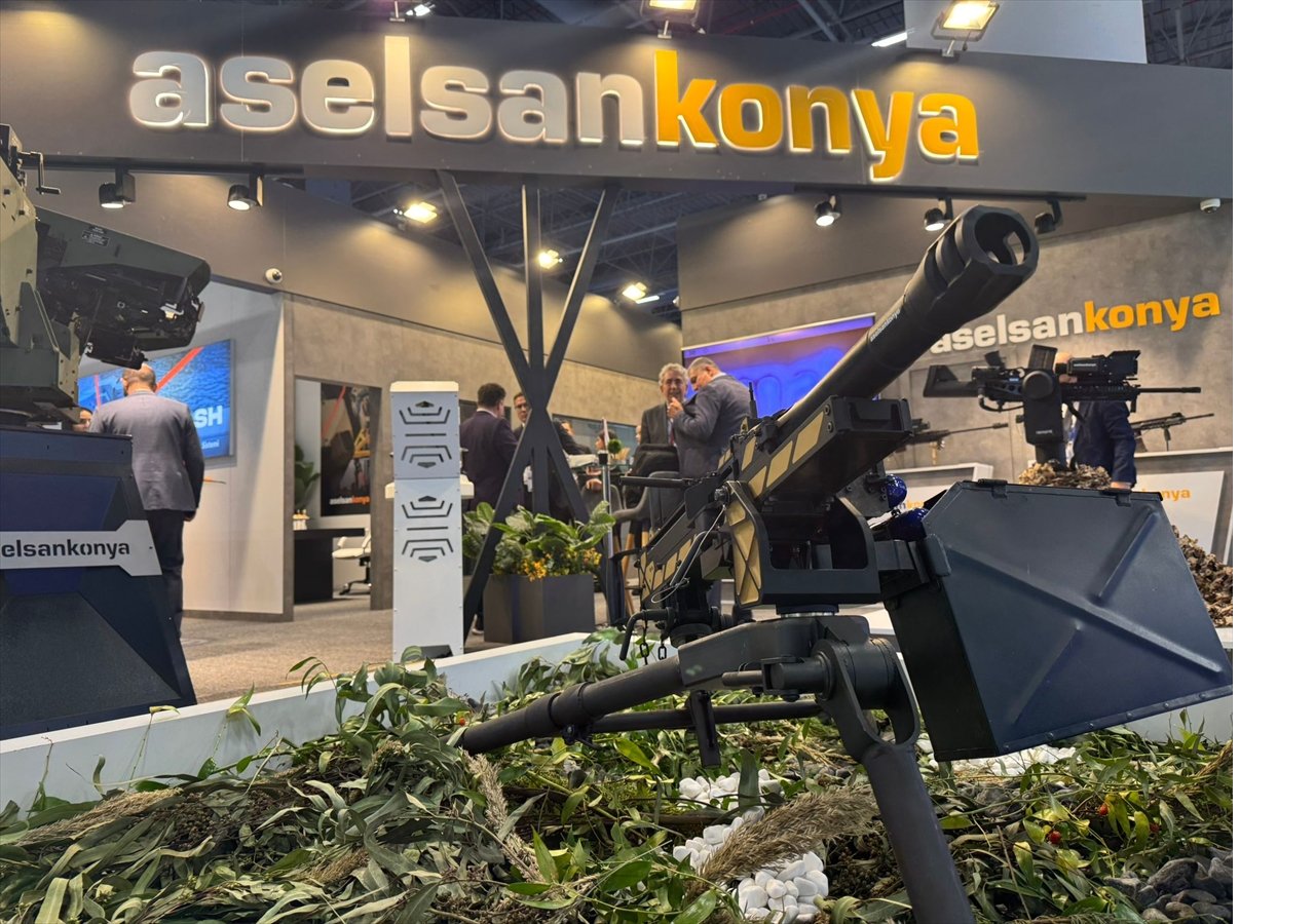 aa-20241023-35988010-35988005-aselsan-konya-ilk-arge-urunlerini-saha-expoda-tanitti.jpg