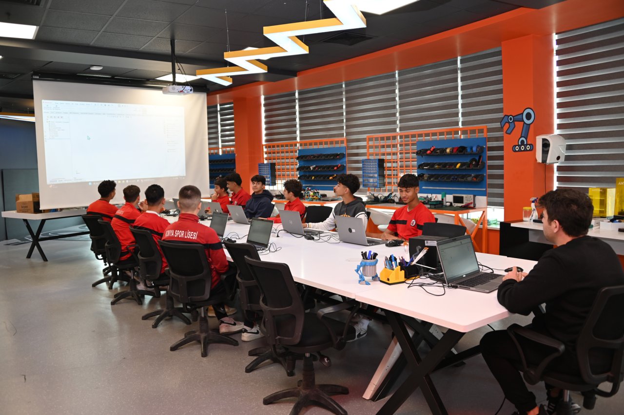 selcuklu-gelisim-ve-teknoloji-akademisi-2.jpg
