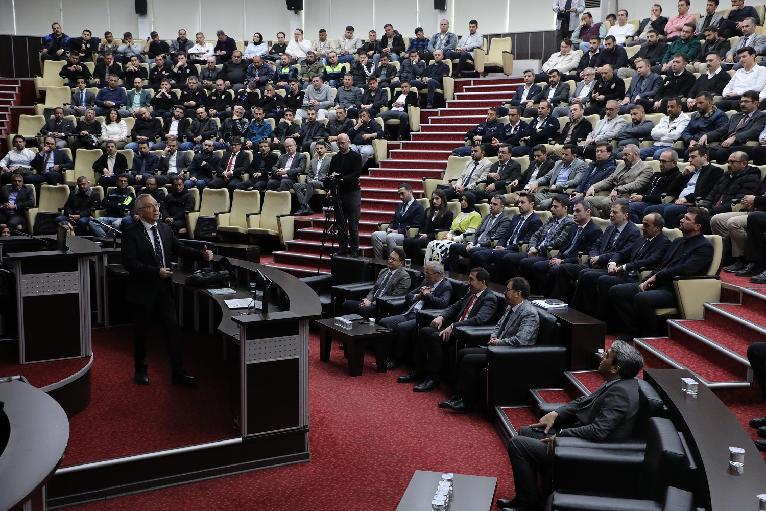 egitim-semineri-2.jpg