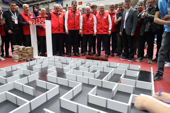 aa-20250513-37938121-37938118-konyada-teknosel-2025-teknoloji-ve-robot-yarismasi-basladi.png