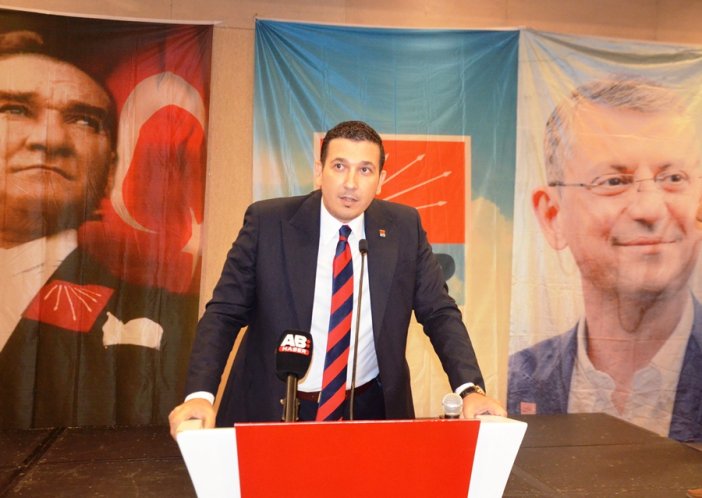 ali-naci-cobanoglu-konusurken-foto.jpg