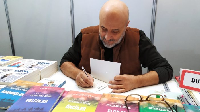 yazar-duran-cetinden-ogrencilere-tavsiye-3.jpg
