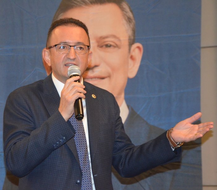 chp-konya-milletvekili-baris-bektas-konusurken.jpg