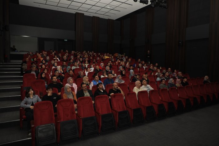 sinema-etkinligi-6.jpg