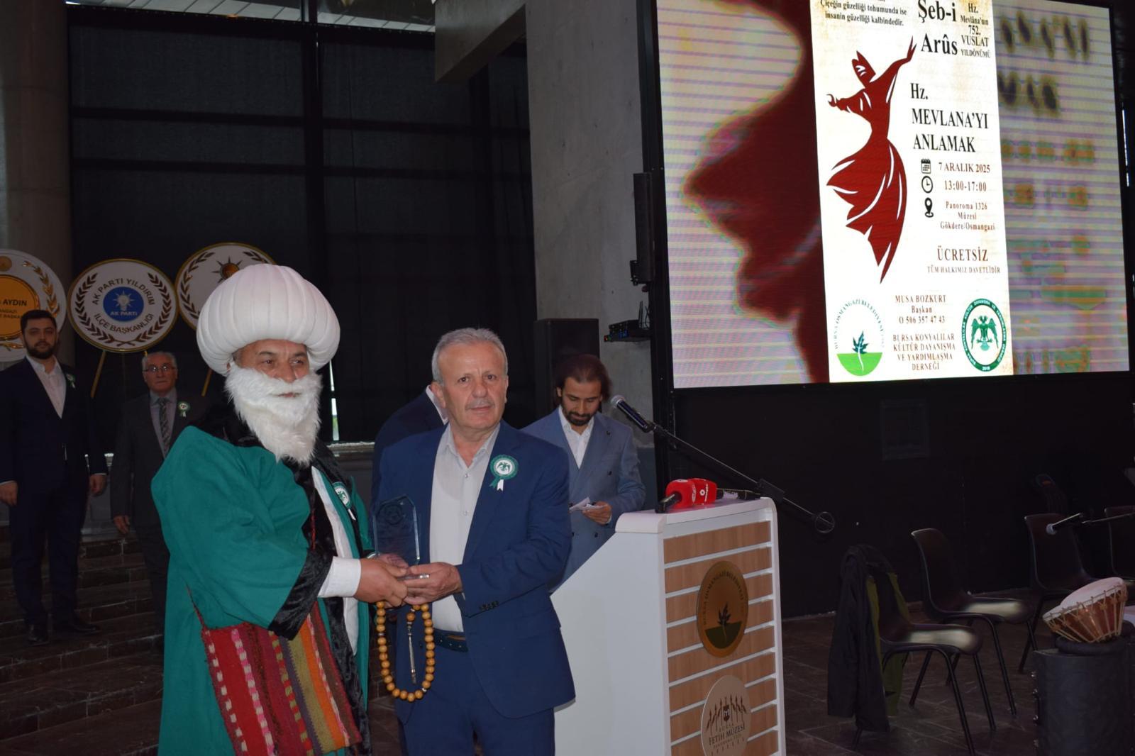 burkonder-hz-mevlanayi-anma-programinin-besincisini-duzenledi-4.jpg
