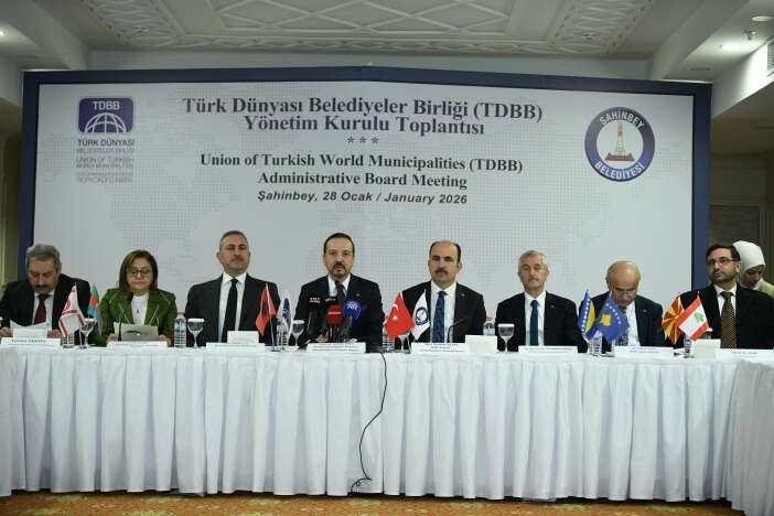 tdbb-toplantisi-ugur-ibrahim-altay-baskanliginda-yapildi-002.jpg
