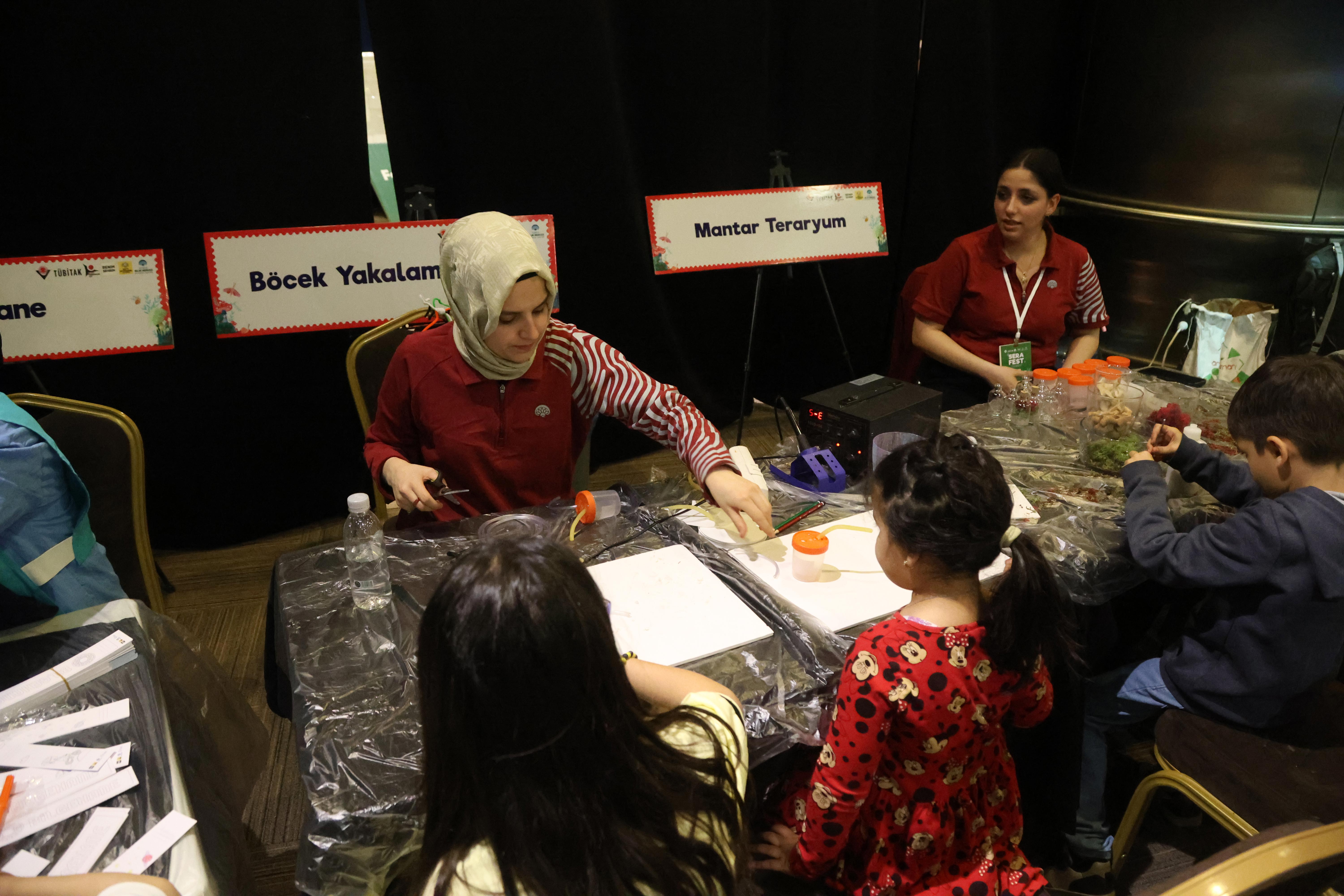 konya-bilim-merkezi-serafest-ile-cocuklari-bilim-ve-dogayla-bulusturuyor-6.jpg