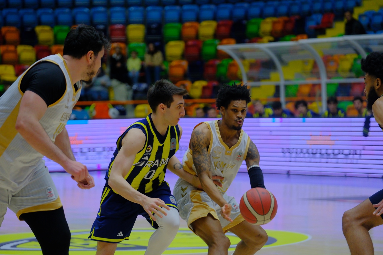 buyuksehir-adini-yari-finale-yazdirdi-6.jpg