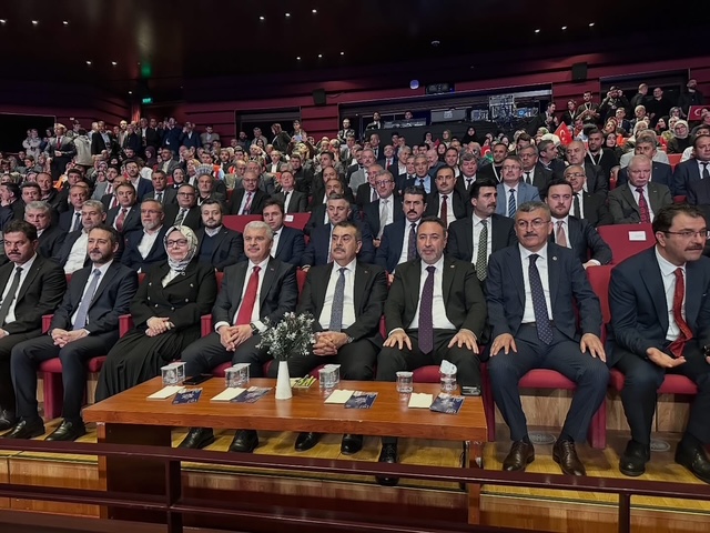 hasan-ekici-imam-hatip-okullari-gelecege-umutla-bakan-bir-neslin-yetistigi-kurumlardir-1.jpg