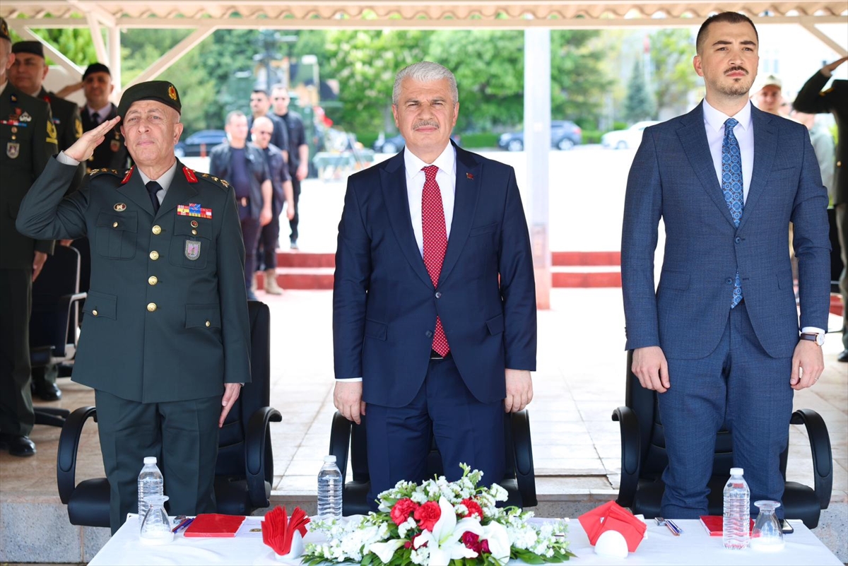 konyada-gorme-engelli-bireylere-temsili-askerlik-programi-yapildi-6.jpg