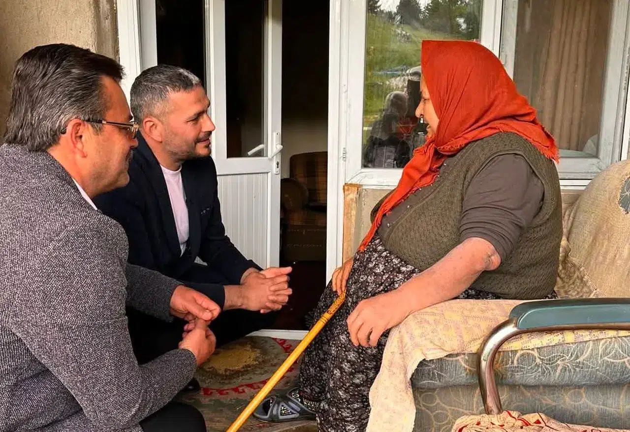 lxj0-kurban-bayrami-ilginda-gonulleri-birlestirdi.webp