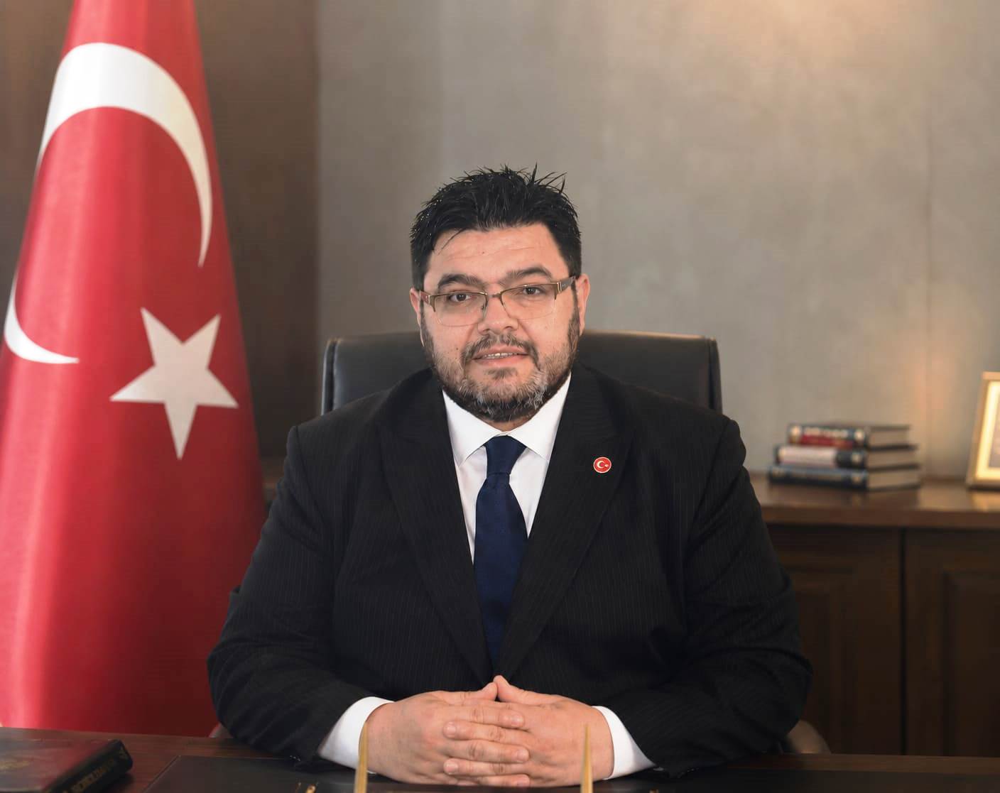ali-erdal-fotolari-1.jpg