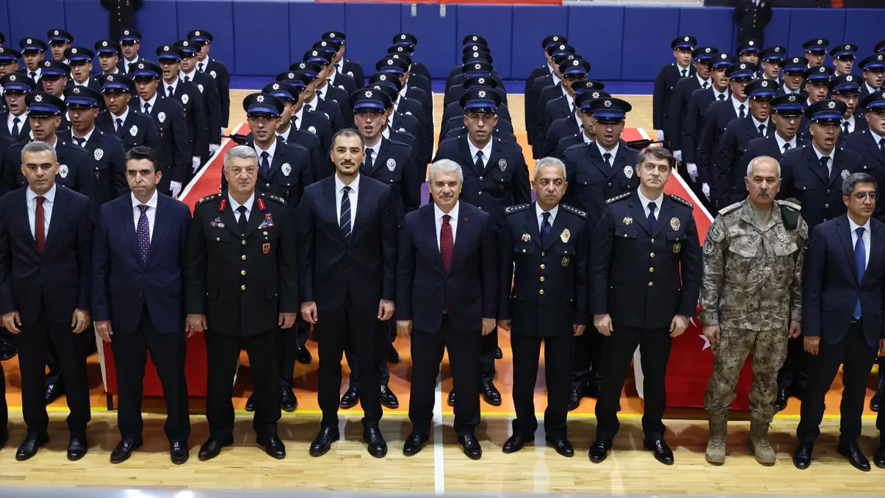1782384519202-image.webp