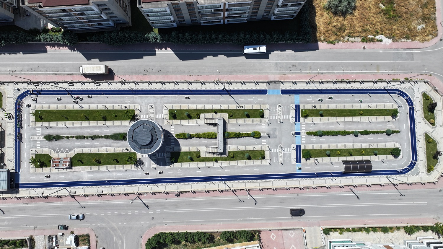 karatayin-ornek-konut-modeli-kitaplasiyor-4.jpg