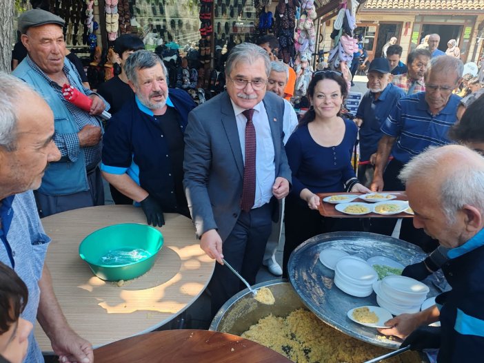 konyada-ahilik-haftasi-set-kusanma-toreniyle-kutlandi-7.jpeg
