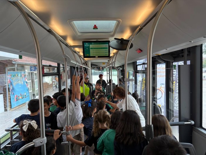 konyada-trafikte-nezaket-ve-gorgu-kurallari-projesi-uygulanmaya-basladi-2.jpeg