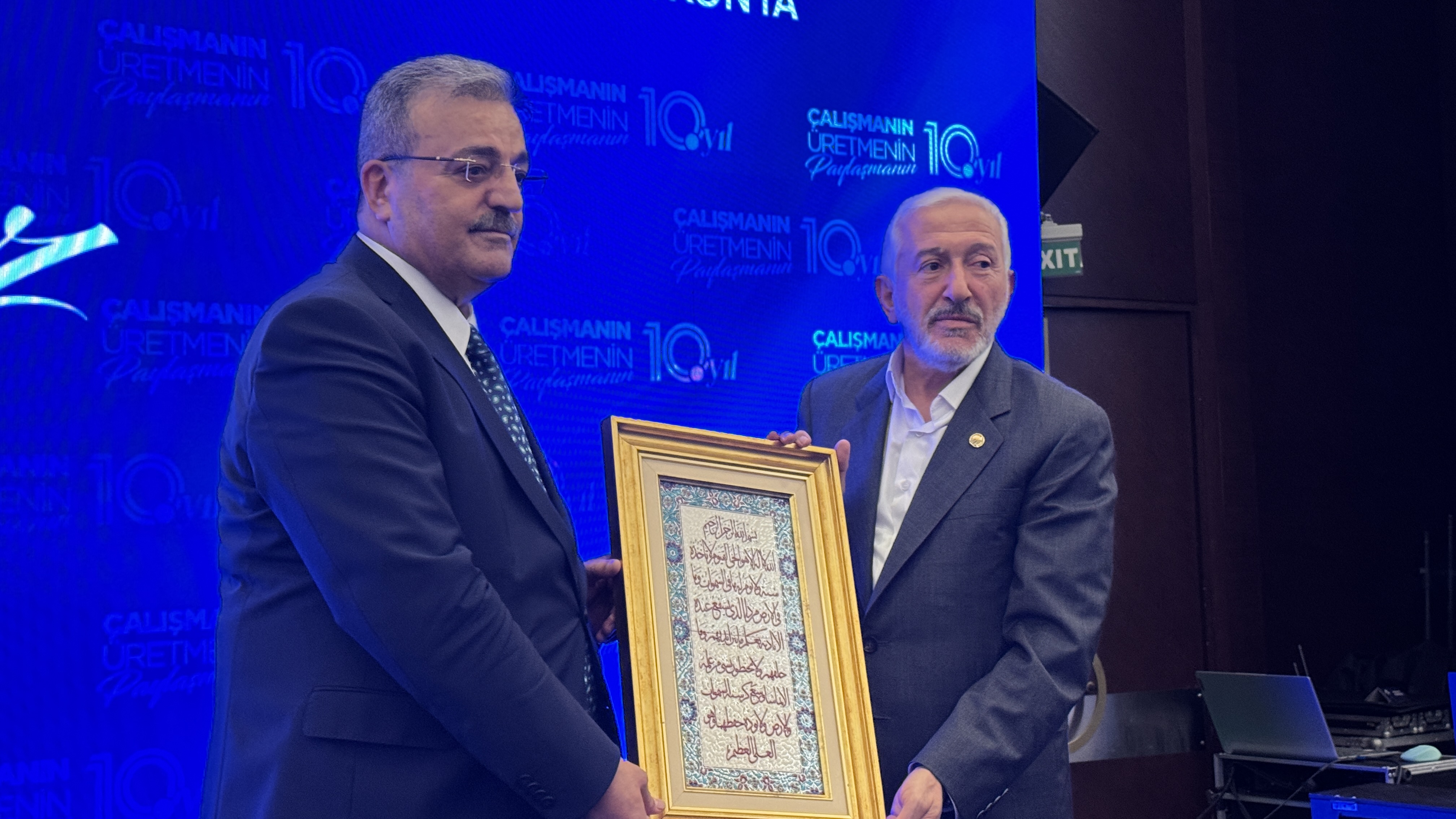 aa-20260928-42595897-42595895-bakan-yardimcilari-heybet-ve-ozcelik-konyada-konustu.jpg