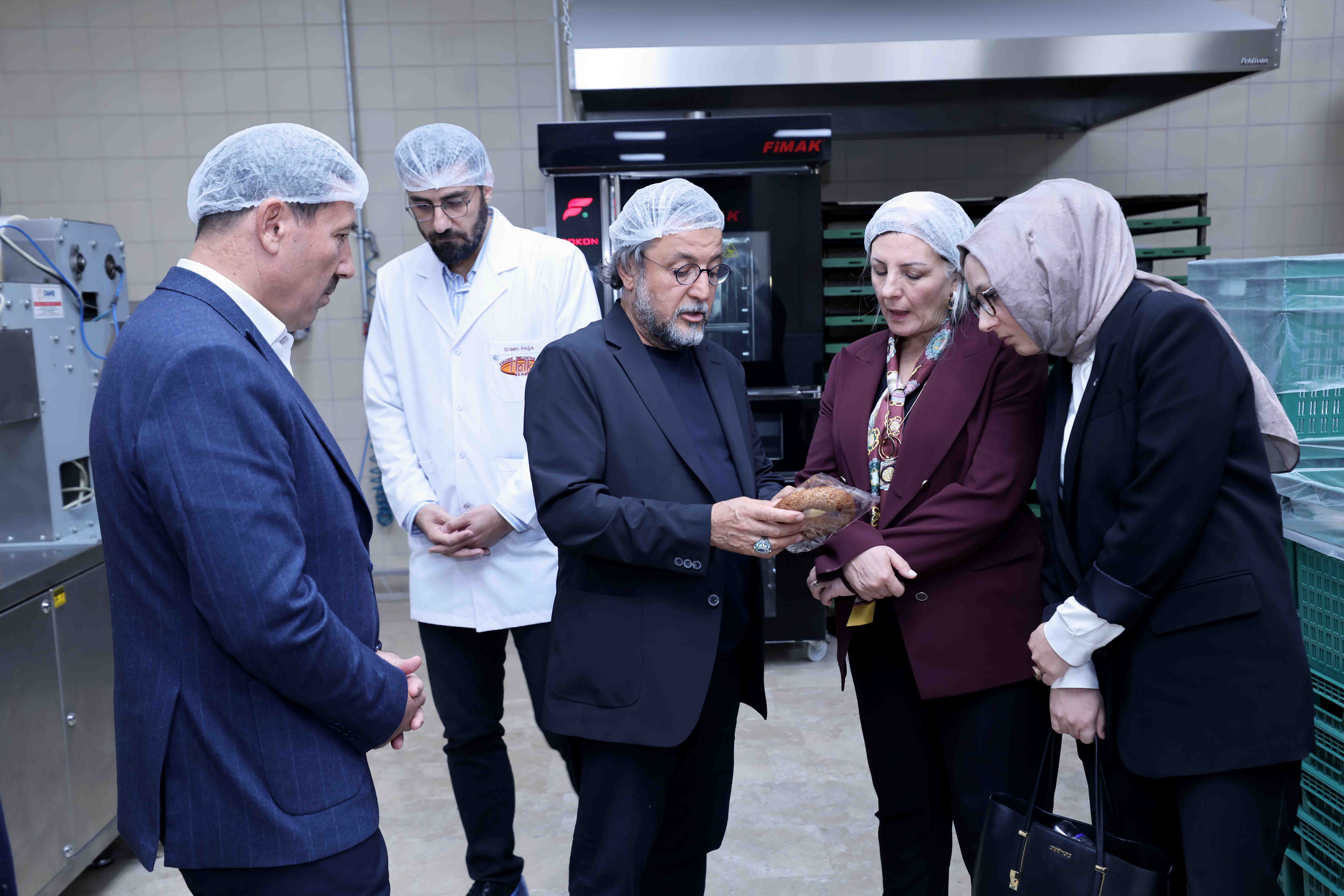 karatayin-ekmek-uretim-modeli-kurul-heyetine-anlatildi-5.jpg