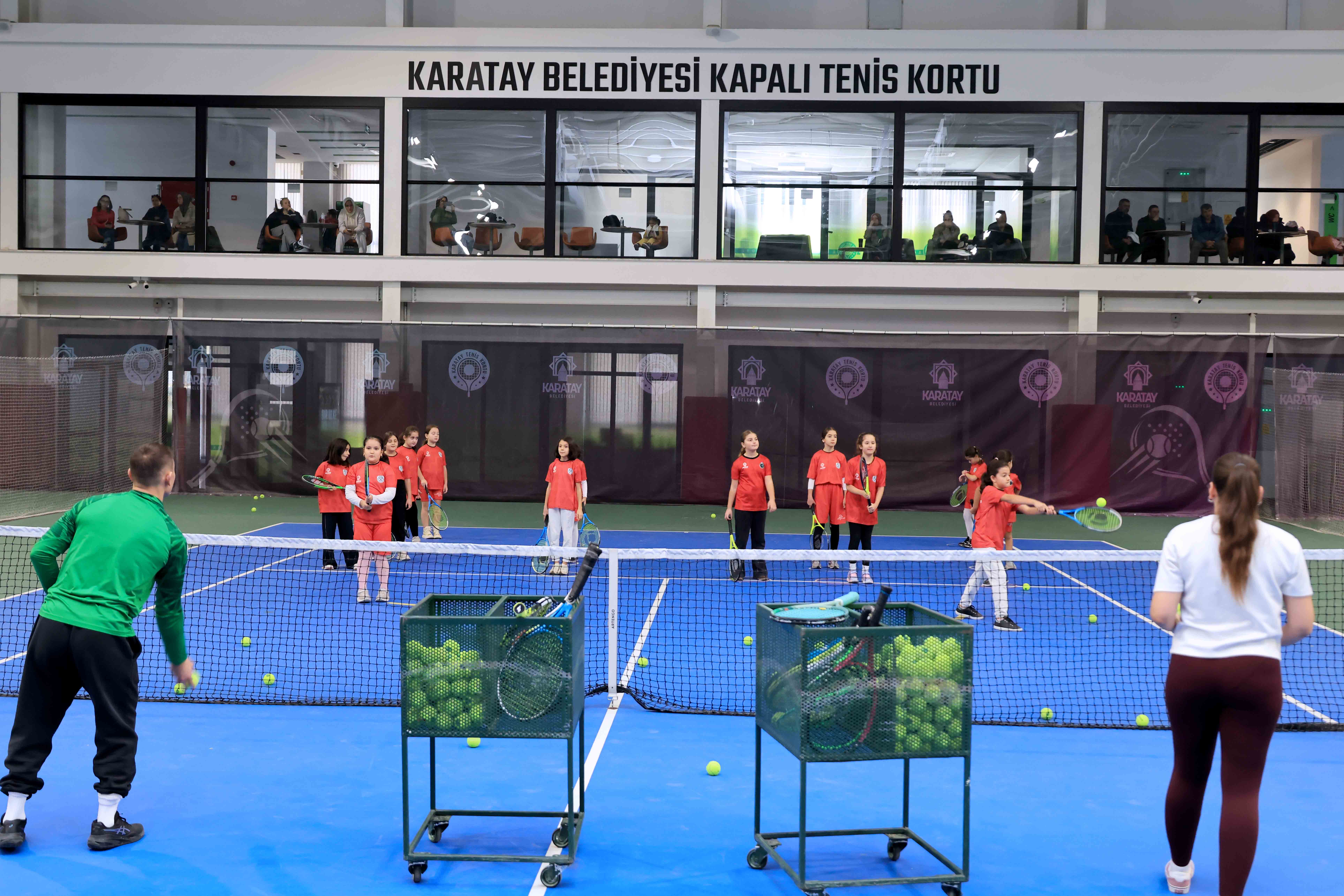 karatay-kis-spor-okullarina-yogun-ilgi-8.jpg