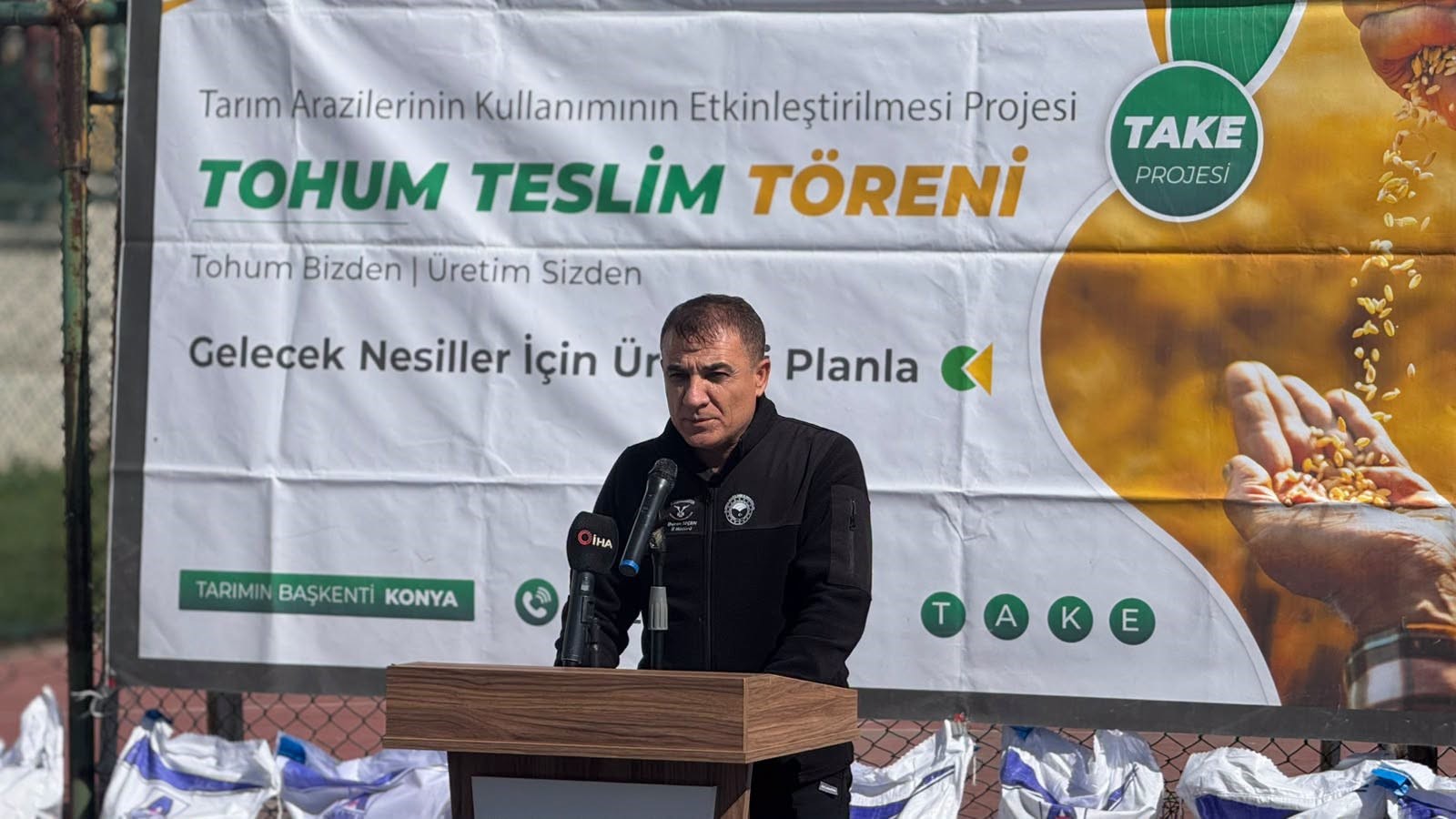 beysehir-ve-huyukte-ureticilere-kirmizi-mercimek-destegi-3.jpg
