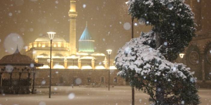 Konya'da kar yağışı başladı