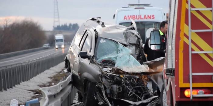 Konya'da tır ile hafif ticari araç çarpıştı, 1 kişi öldü