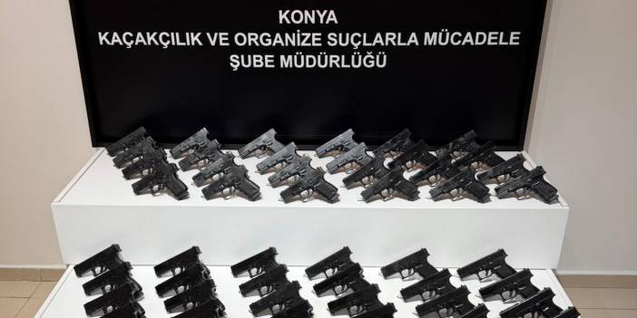 Konya'da durdurulan araçtan cephanelik çıktı