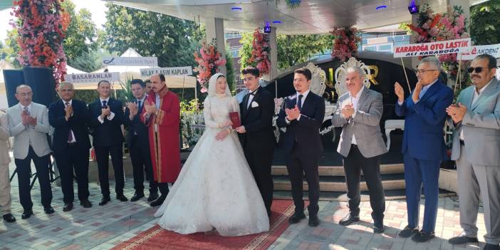 Özboyacı ve Yaşlı ailelerinin mutlu günü!